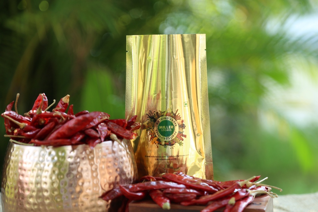 CRUSHED CHILLI POWDER     HSN- 09042110